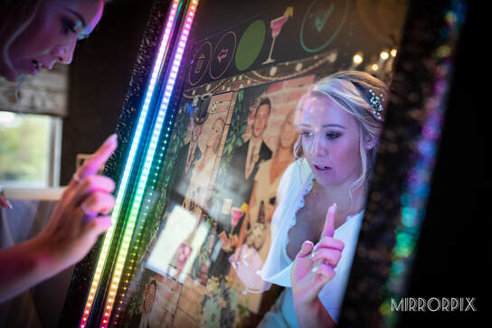 New Orleans' Premiere Magic Mirror Photo Booth